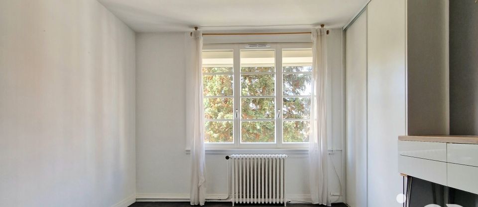 Appartement 4 pièces de 86 m² à Lille (59800)