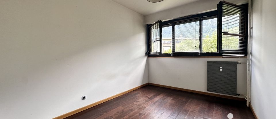 Appartement 4 pièces de 76 m² à Sallanches (74700)