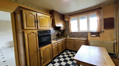 House 6 rooms of 126 m² in Carignan (08110)