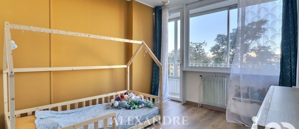 Apartment 5 rooms of 83 m² in Marseille (13009)