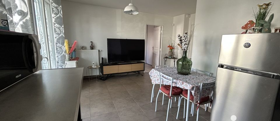 Appartement 2 pièces de 37 m² à Sainte-Geneviève-des-Bois (91700)