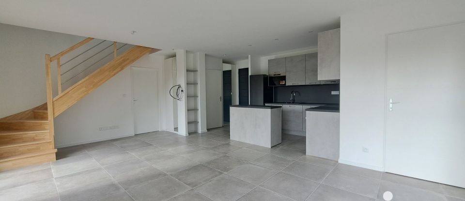 Maison 4 pièces de 100 m² à Gambais (78950)