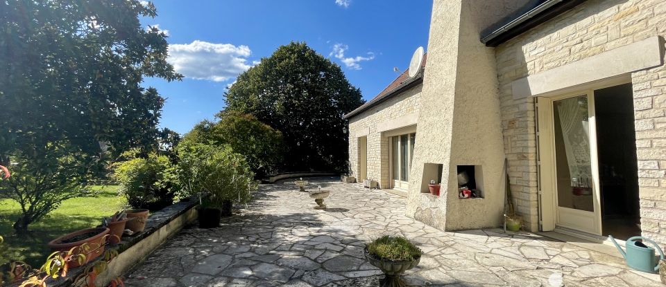 Maison d’architecte 6 pièces de 145 m² à Loupiac (46350)