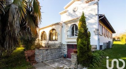 Traditional house 6 rooms of 182 m² in Peyrehorade (40300)