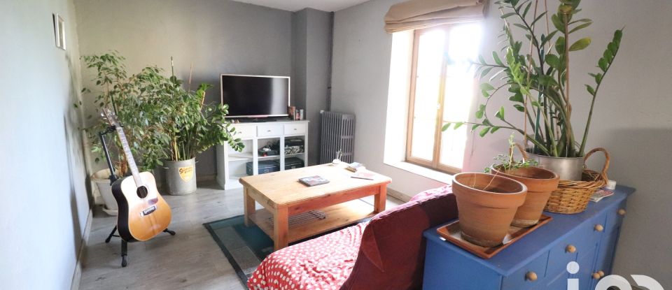 Town house 6 rooms of 163 m² in Cournon-d'Auvergne (63800)