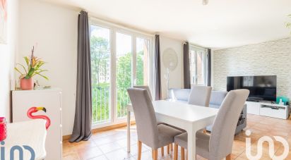 Apartment 3 rooms of 65 m² in Viry-Châtillon (91170)