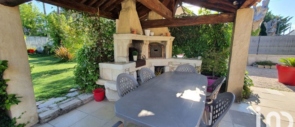 House 5 rooms of 123 m² in Saint-Rémy-de-Provence (13210)