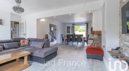 Maison 6 pièces de 140 m² à Maule (78580)