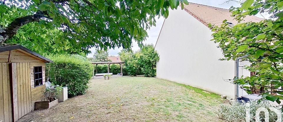 House 6 rooms of 190 m² in Vineuil (41350)