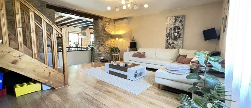 Maison 5 pièces de 161 m² à Boyeux-Saint-Jérôme (01640)