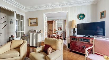 Apartment 4 rooms of 82 m² in Paris (75018)