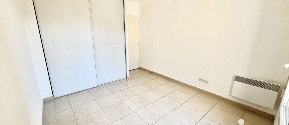 Appartement 3 pièces de 60 m² à Lançon-Provence (13680)