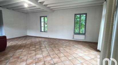 House 5 rooms of 154 m² in Vichy (03200)