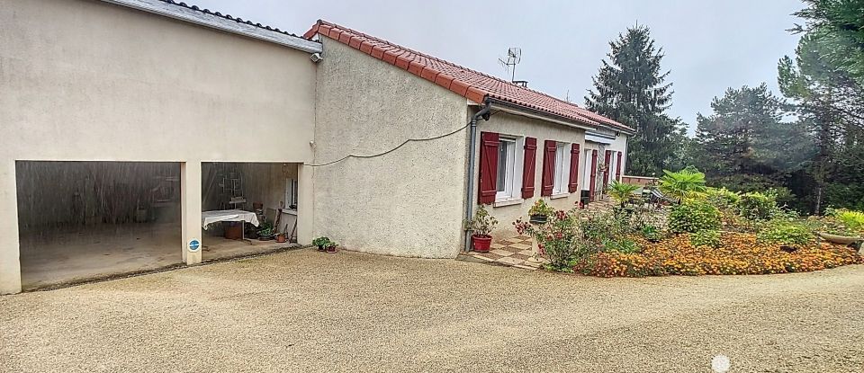 Maison traditionnelle 4 pièces de 99 m² à Château-Larcher (86370)