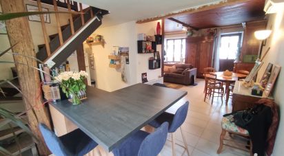 Maison de ville 5 pièces de 85 m² à Lussac-les-Châteaux (86320)