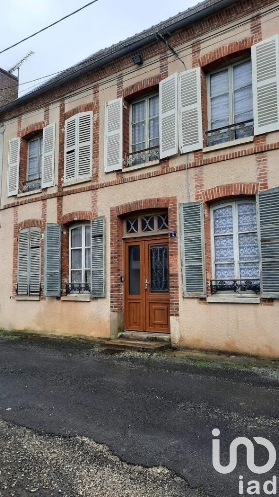 Maison 5 pièces de 133 m² à Baye (51270)