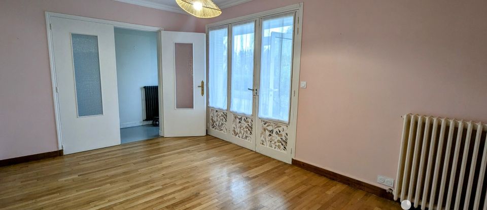 House 5 rooms of 125 m² in Vendôme (41100)