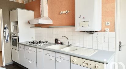 Appartement 4 pièces de 80 m² à La Roche-sur-Yon (85000)