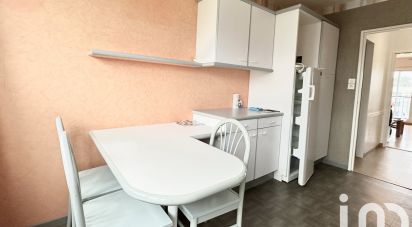 Appartement 4 pièces de 80 m² à La Roche-sur-Yon (85000)