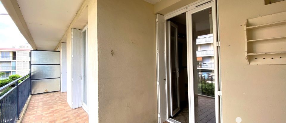 Appartement 4 pièces de 64 m² à Carpentras (84200)