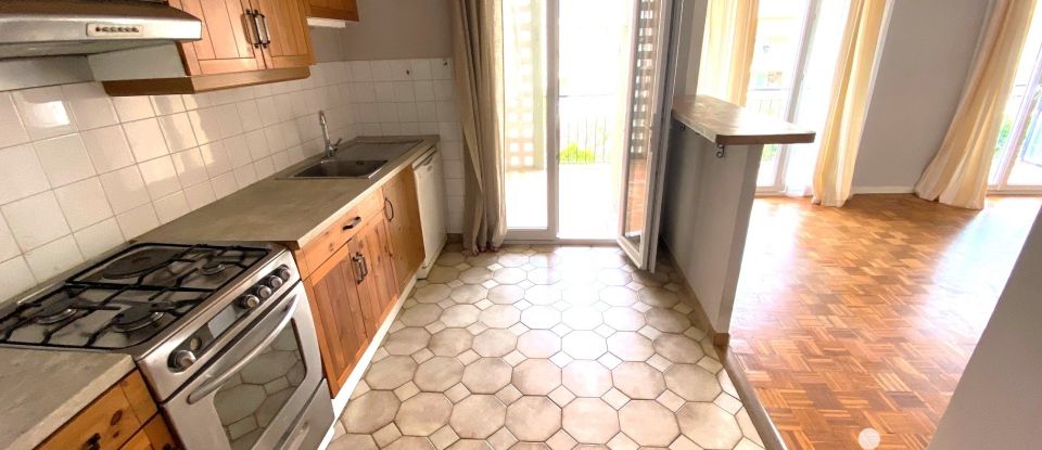 Appartement 4 pièces de 64 m² à Carpentras (84200)