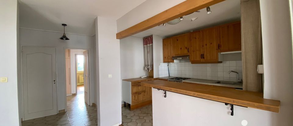 Appartement 4 pièces de 64 m² à Carpentras (84200)