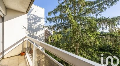 Apartment 5 rooms of 99 m² in Chevilly-Larue (94550)