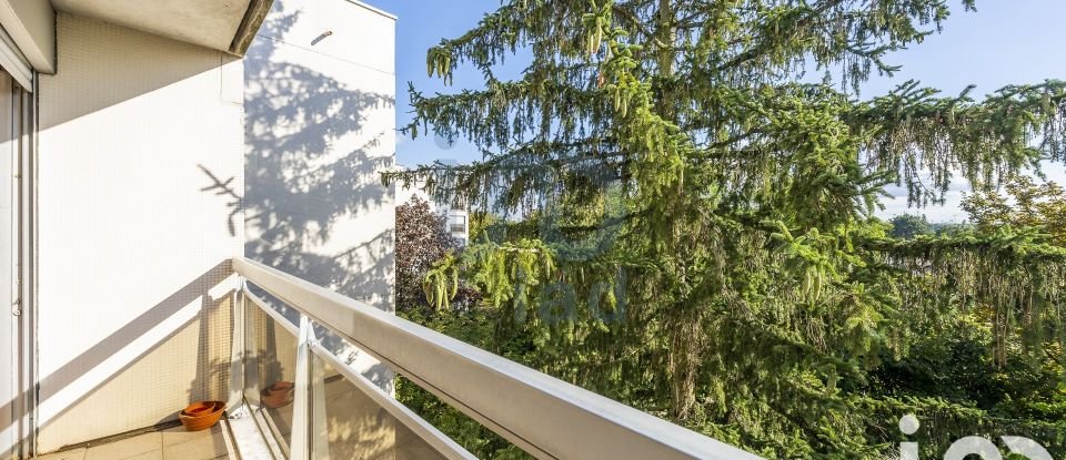 Appartement 5 pièces de 99 m² à Chevilly-Larue (94550)