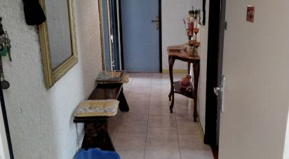 Apartment 4 rooms of 64 m² in Port-la-Nouvelle (11210)