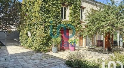 Maison 8 pièces de 480 m² à Mareuil-lès-Meaux (77100)