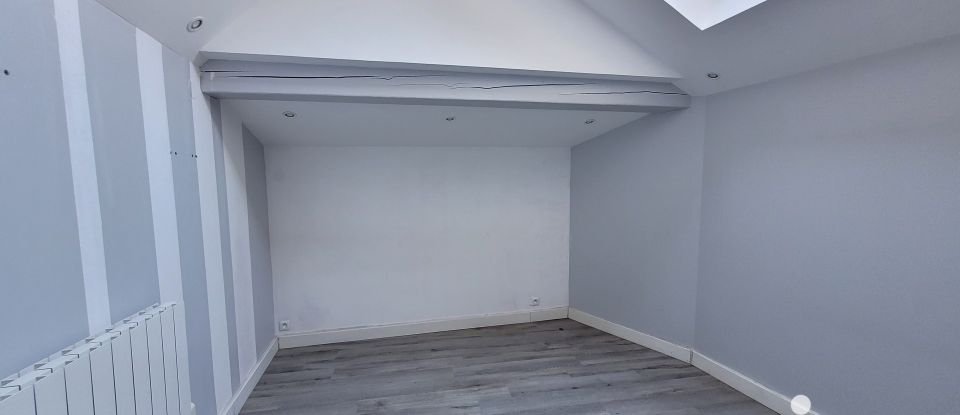 Appartement 4 pièces de 75 m² à Bullion (78830)