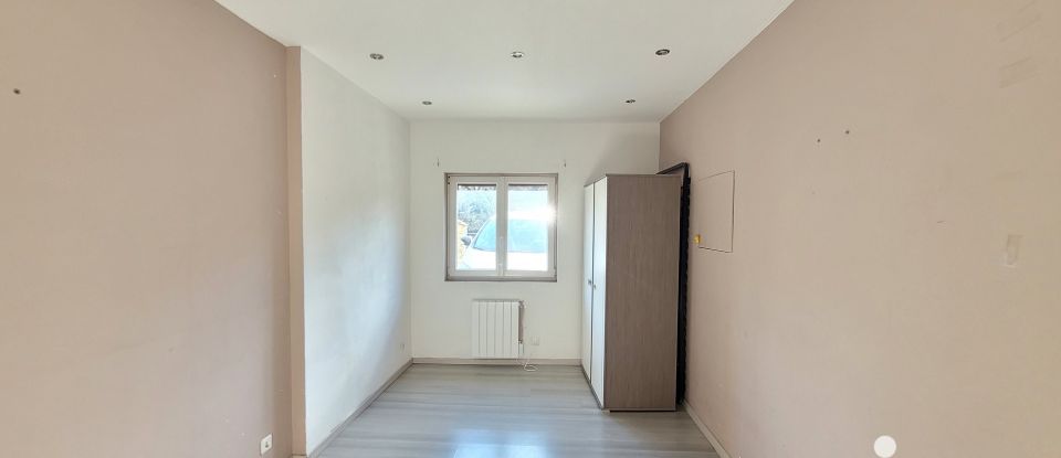 Appartement 4 pièces de 75 m² à Bullion (78830)