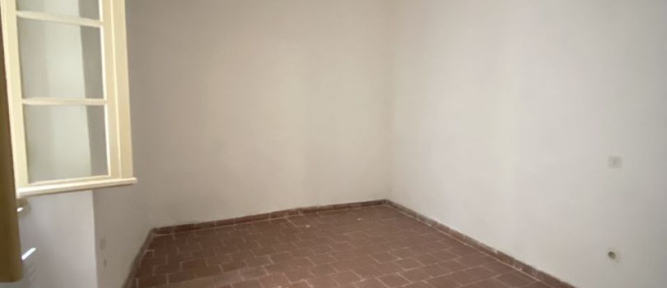 Appartement 3 pièces de 68 m² à Nîmes (30000)