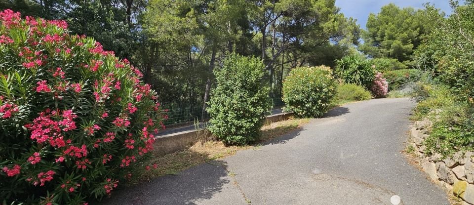 House 5 rooms of 118 m² in Toulon (83200)