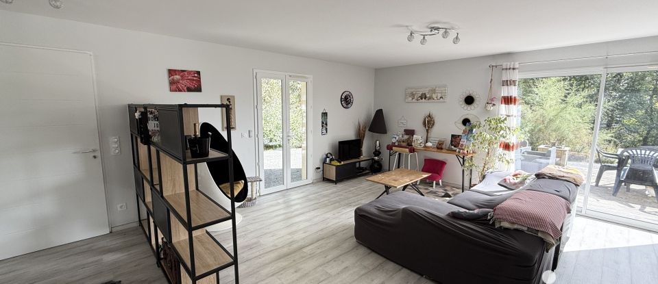 Maison 5 pièces de 110 m² à Cambes (46100)