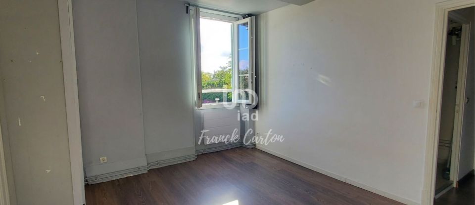 Appartement 2 pièces de 40 m² à Dourdan (91410)