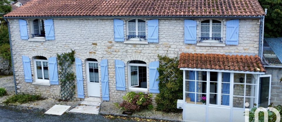 Maison 5 pièces de 87 m² à L'Isle-d'Espagnac (16340)