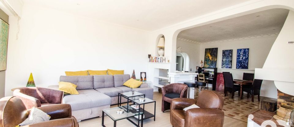 Appartement 5 pièces de 146 m² à Le Bar-sur-Loup (06620)