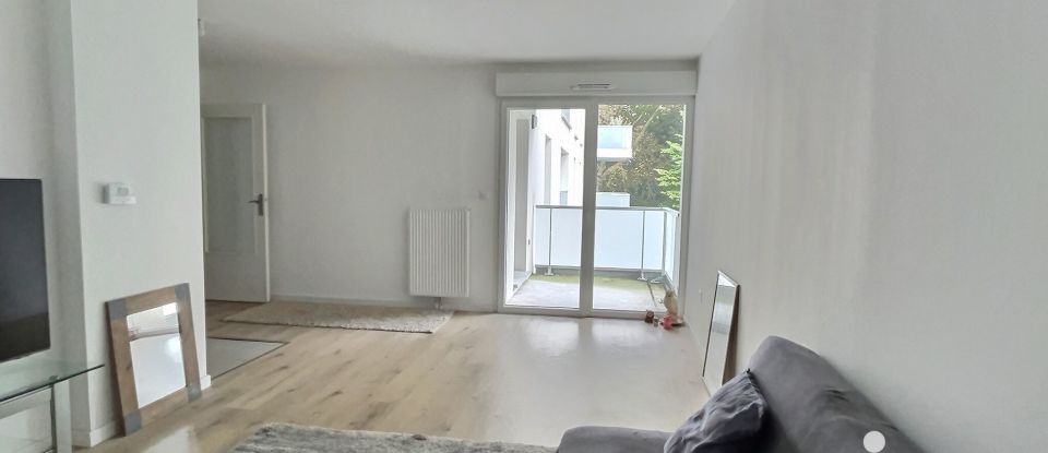 Apartment 2 rooms of 47 m² in Croix (59170)