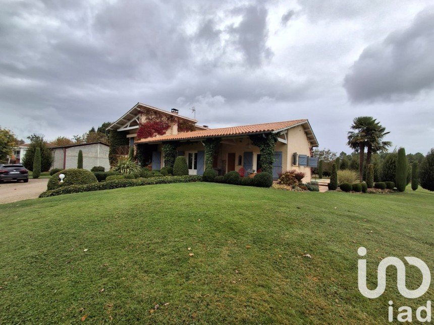 House 6 rooms of 144 m² in Montauban (82000)