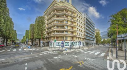 Studio 5 rooms of 105 m² in Grenoble (38000)