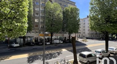 Studio 5 rooms of 105 m² in Grenoble (38000)