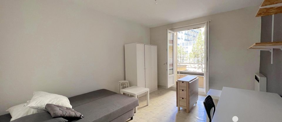 Studio 5 pièces de 105 m² à Grenoble (38000)