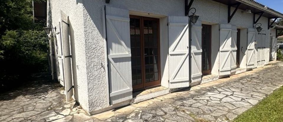 Maison 8 pièces de 155 m² à Pessac (33600)