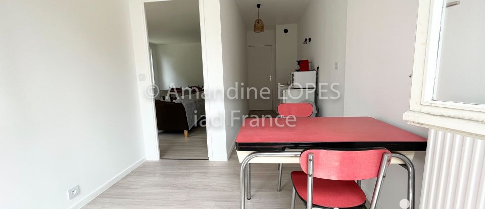 Appartement 3 pièces de 71 m² à Corbeil-Essonnes (91100)