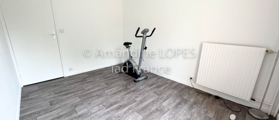 Appartement 3 pièces de 71 m² à Corbeil-Essonnes (91100)