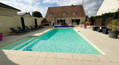 House 8 rooms of 160 m² in Saint-Cyr-en-Val (45590)