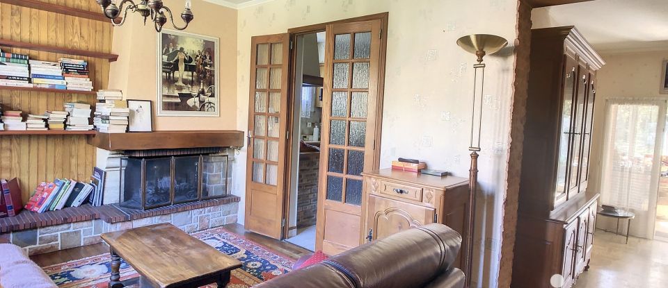 Traditional house 5 rooms of 114 m² in L'Isle-d'Espagnac (16340)