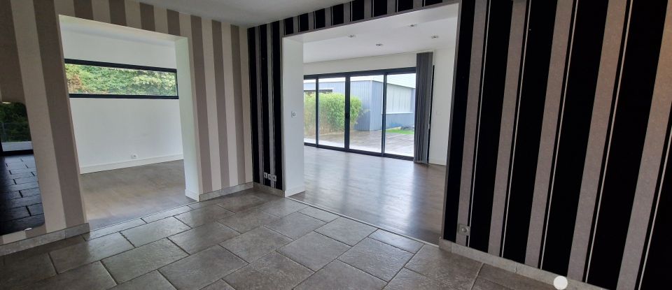 Maison 7 pièces de 145 m² à Sommery (76440)