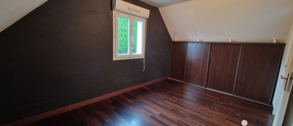 Maison 7 pièces de 145 m² à Sommery (76440)